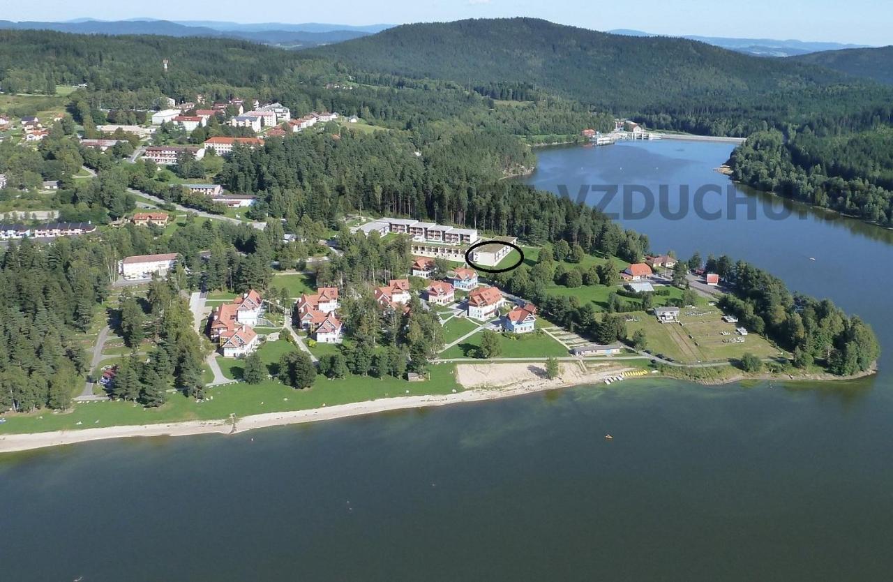 Apartman Lipno A12 Lipno nad Vltavou Zewnętrze zdjęcie