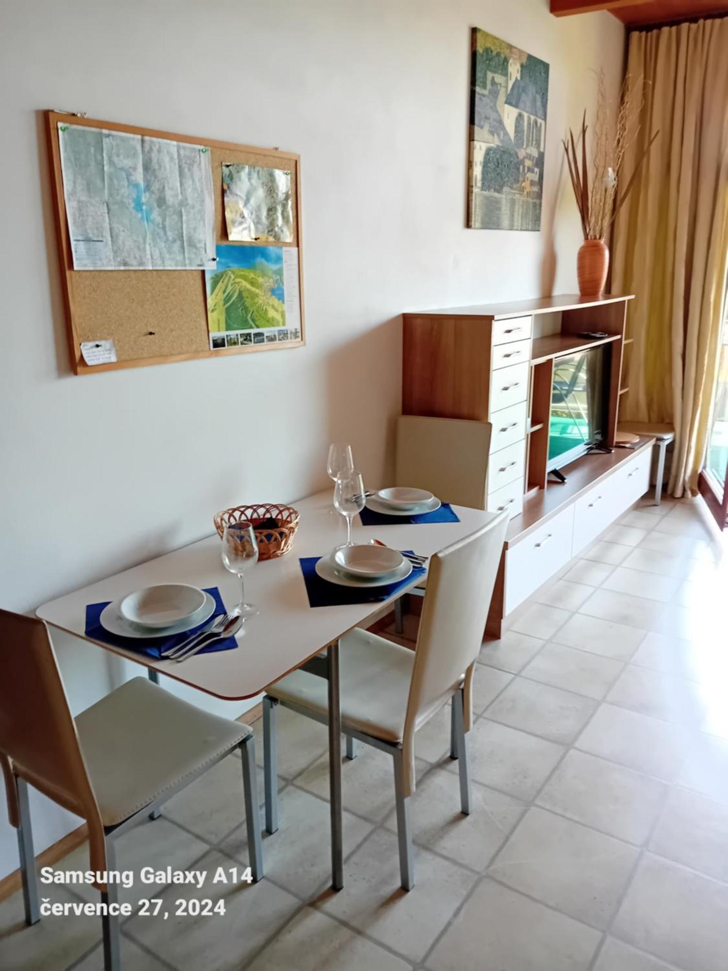 Apartman Lipno A12 Lipno nad Vltavou Zewnętrze zdjęcie