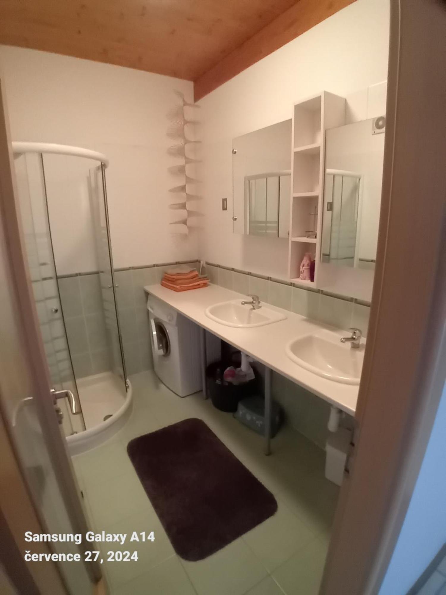Apartman Lipno A12 Lipno nad Vltavou Zewnętrze zdjęcie
